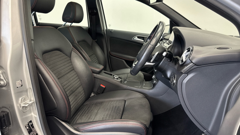 Mercedes-Benz B-Class B180d AMG Line Premium Plus 5dr Auto Diesel Hatchback